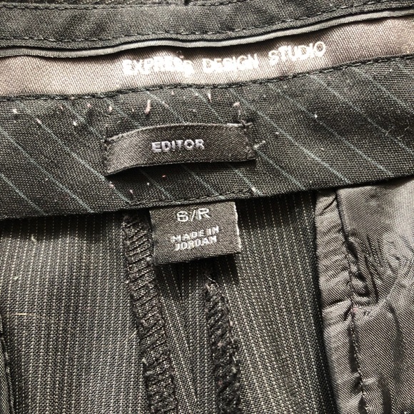 SOLD: Classic women’s suit - Picture 4 of 6